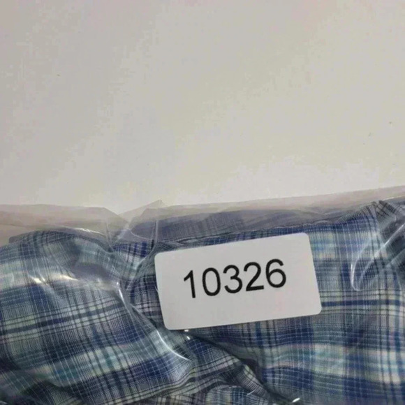 Duluth Trading Mens XLT Blue Plaid Button-Down Outdoor Shirt - Picture 7 of 7